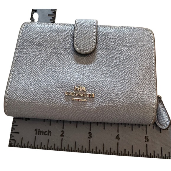 Coach Handbags - Coach Womens Bifold Wallet Small Blue Crossgrain Leather Snap Closure Classic